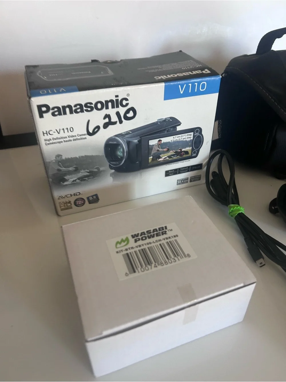 Panasonic HC-V110 Handheld High Definition Camcorder Charger 2x Batteries Case